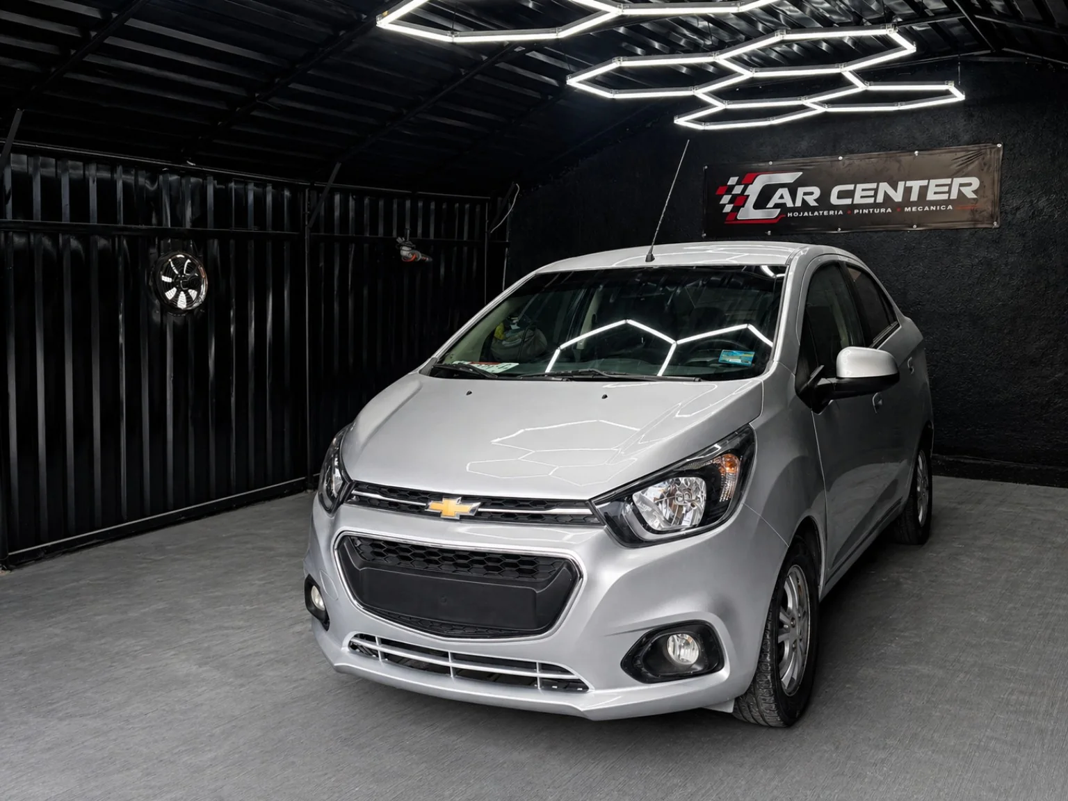 Chevrolet Spark en área de entrega - Car Center Mérida