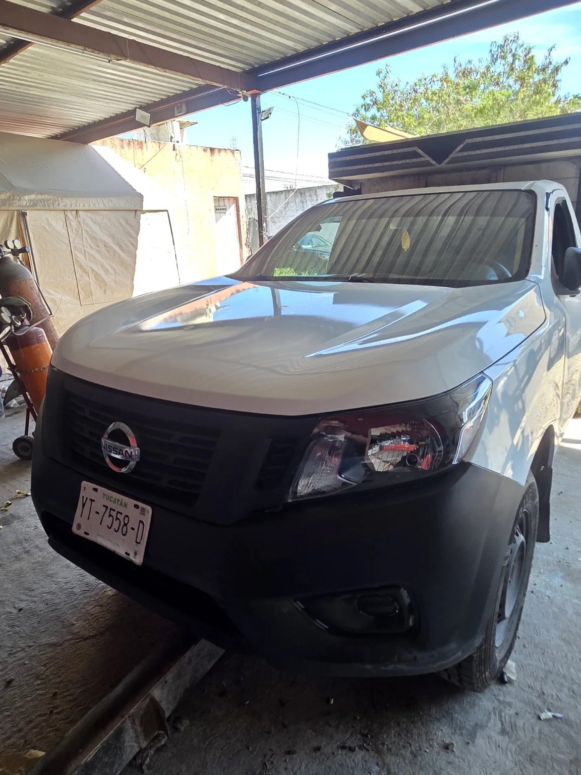 Nissan utilitaria con imagen profesional - Car Center Mérida